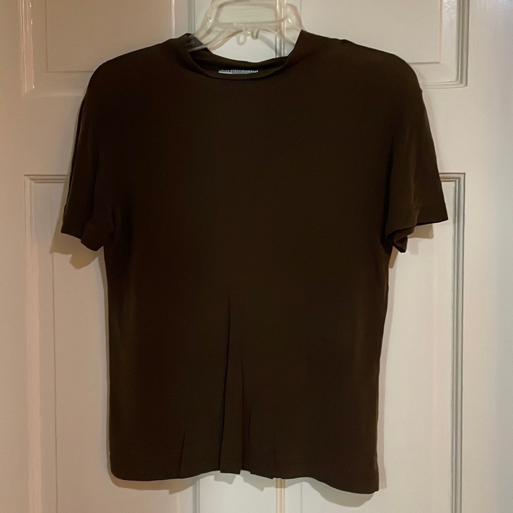 ⭐️⭐️⭐️ 5 for 10.  Beautiful Beautiful brown top